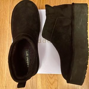 Madden Girl Platform Booties,. Size 10